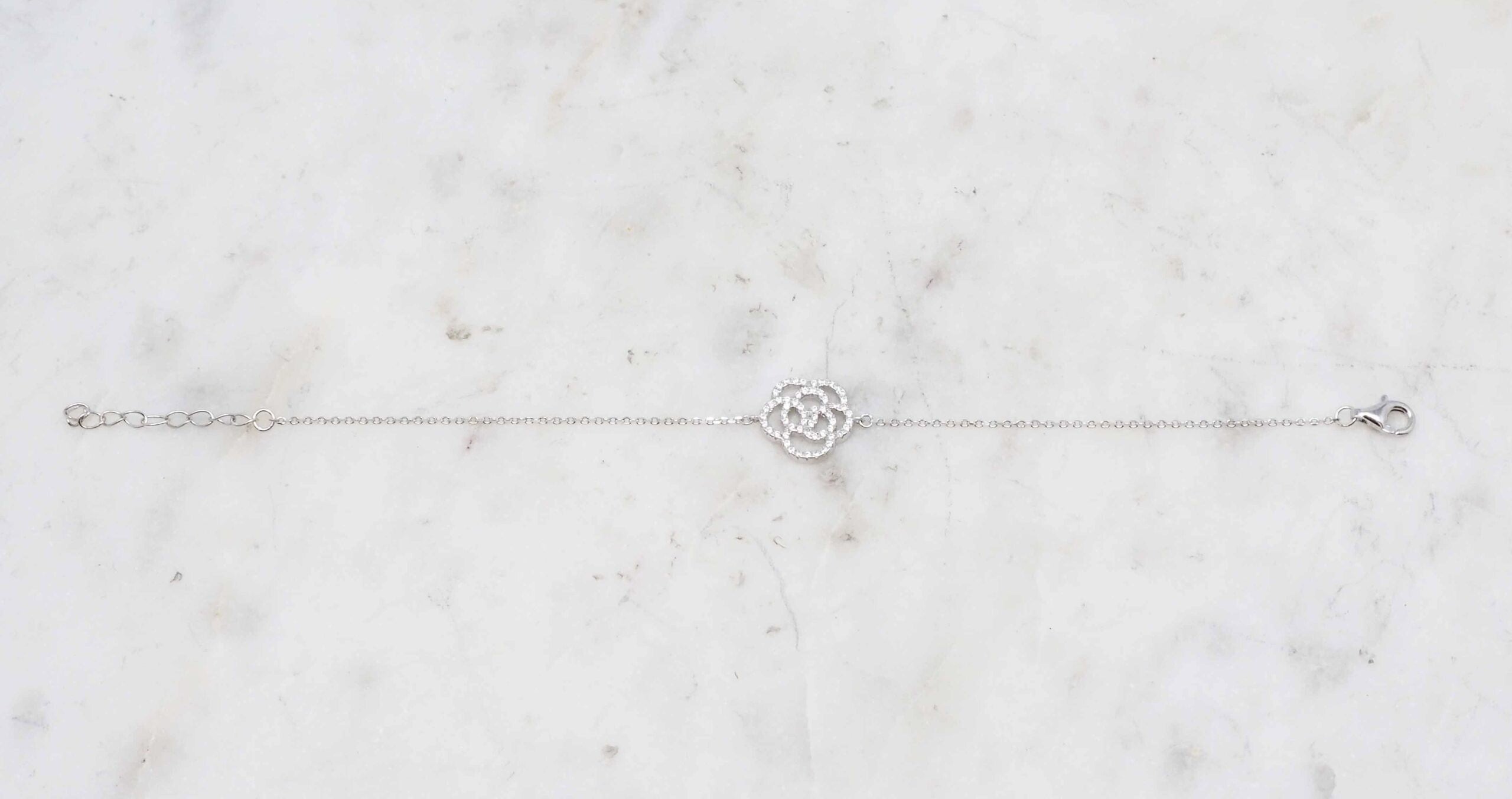 Flora - White Bracelet