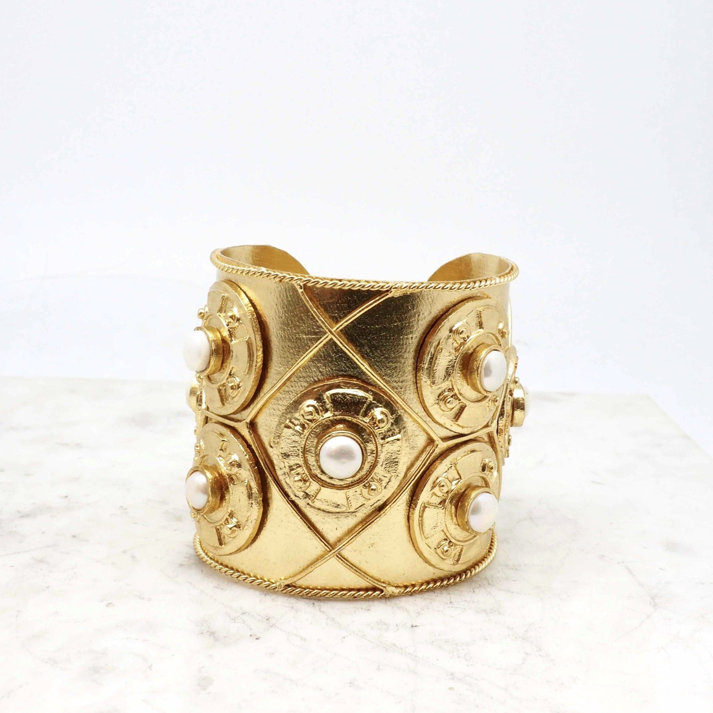 Athena- Pearl