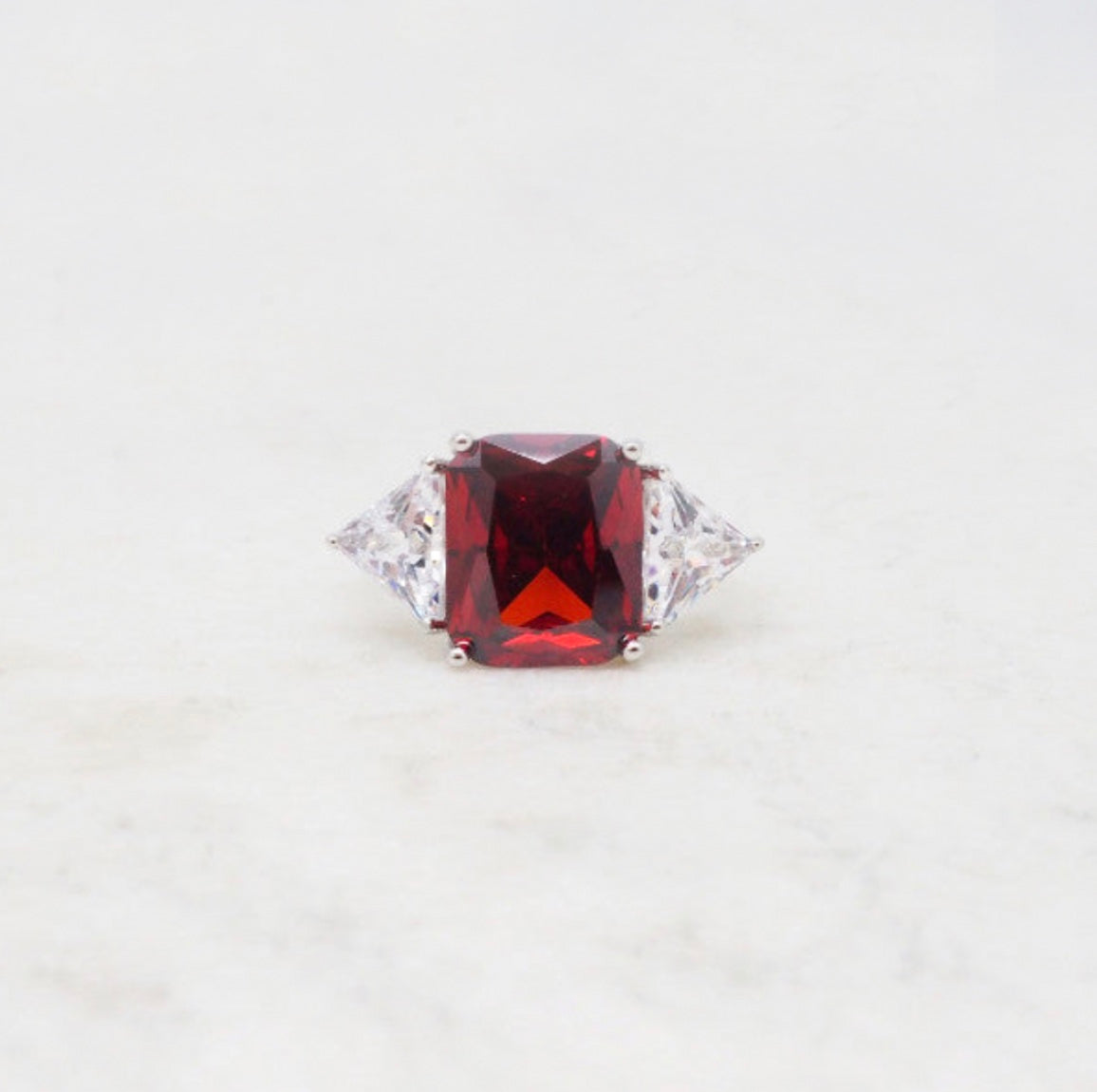 Calista - Red