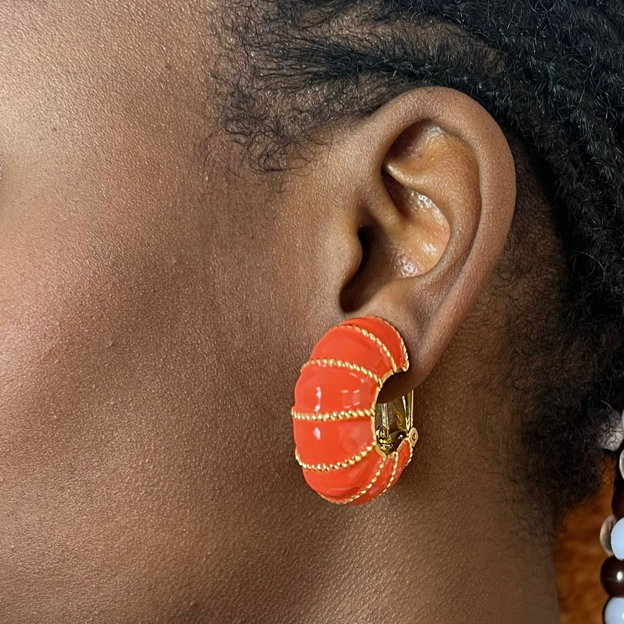 Fiji - Coral Earrings